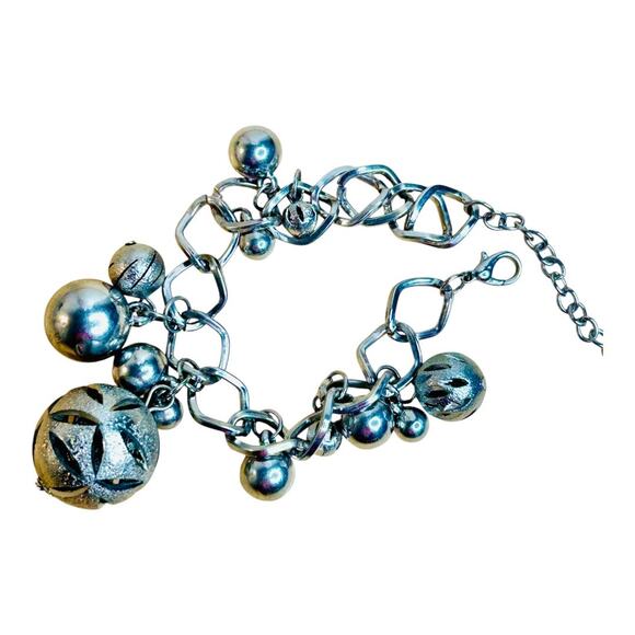 Bracelets Lot Silver Tone Gold Tone Various Occasions Styles Statement - Picture 6 of 8